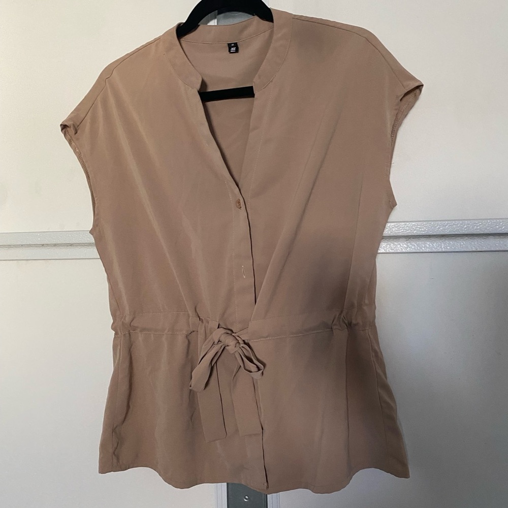 Chic Beige Women's Blouse